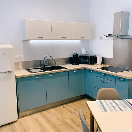 Au Coeur Du Vieil Apartamento