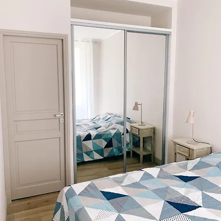 Apartment Au Coeur Du Vieil *