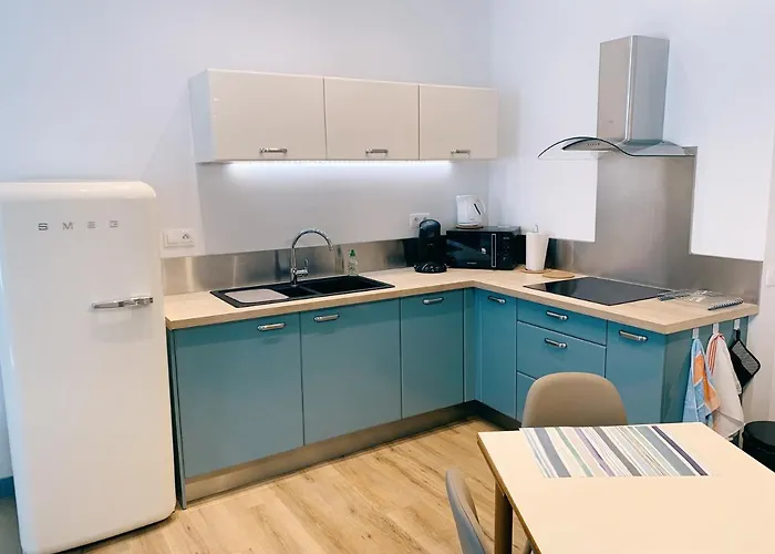 Au Coeur Du Vieil Apartment